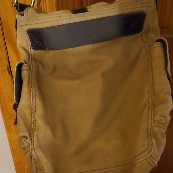 Used Fossil Satchel Bag Tan Over the Shoulder - Picture 4 of 8